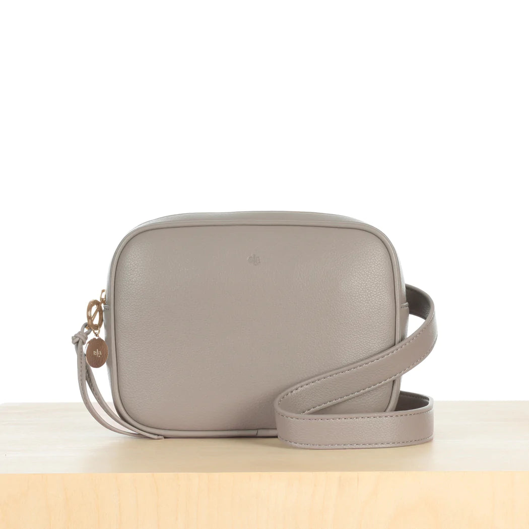 Belt Bag – Taupe Pebble with Gold Hardware