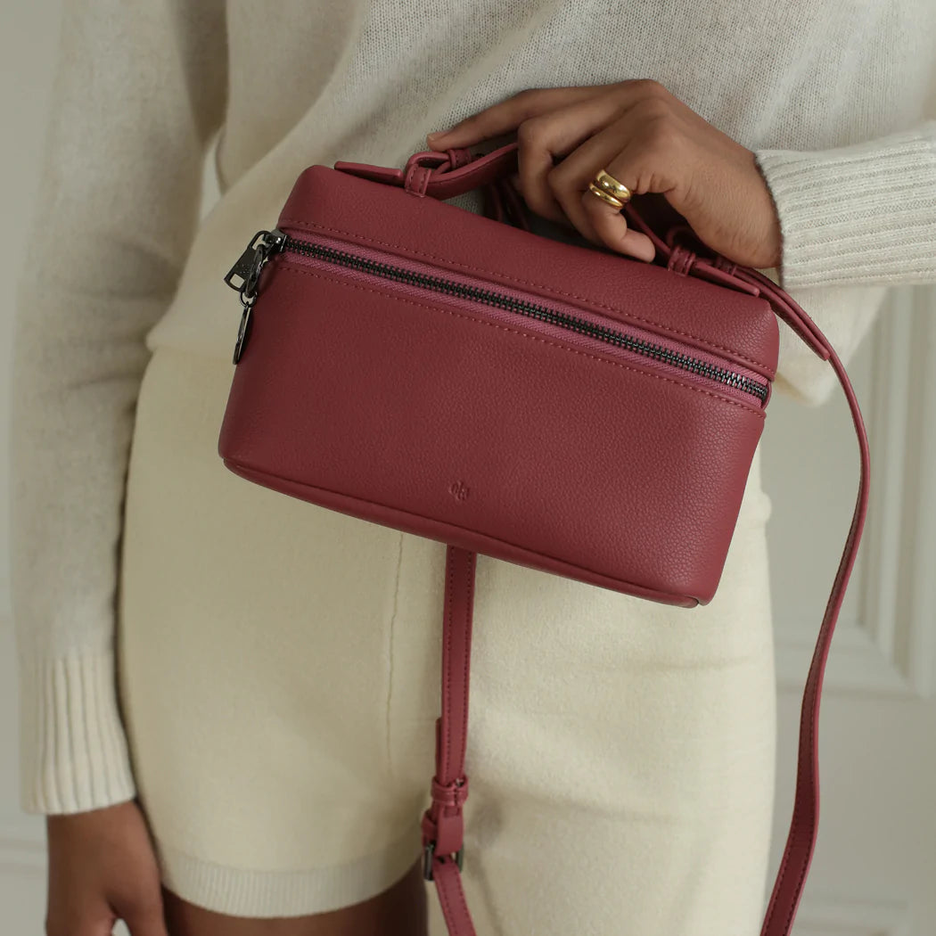 Mini Case Clutch - Berry Pebble