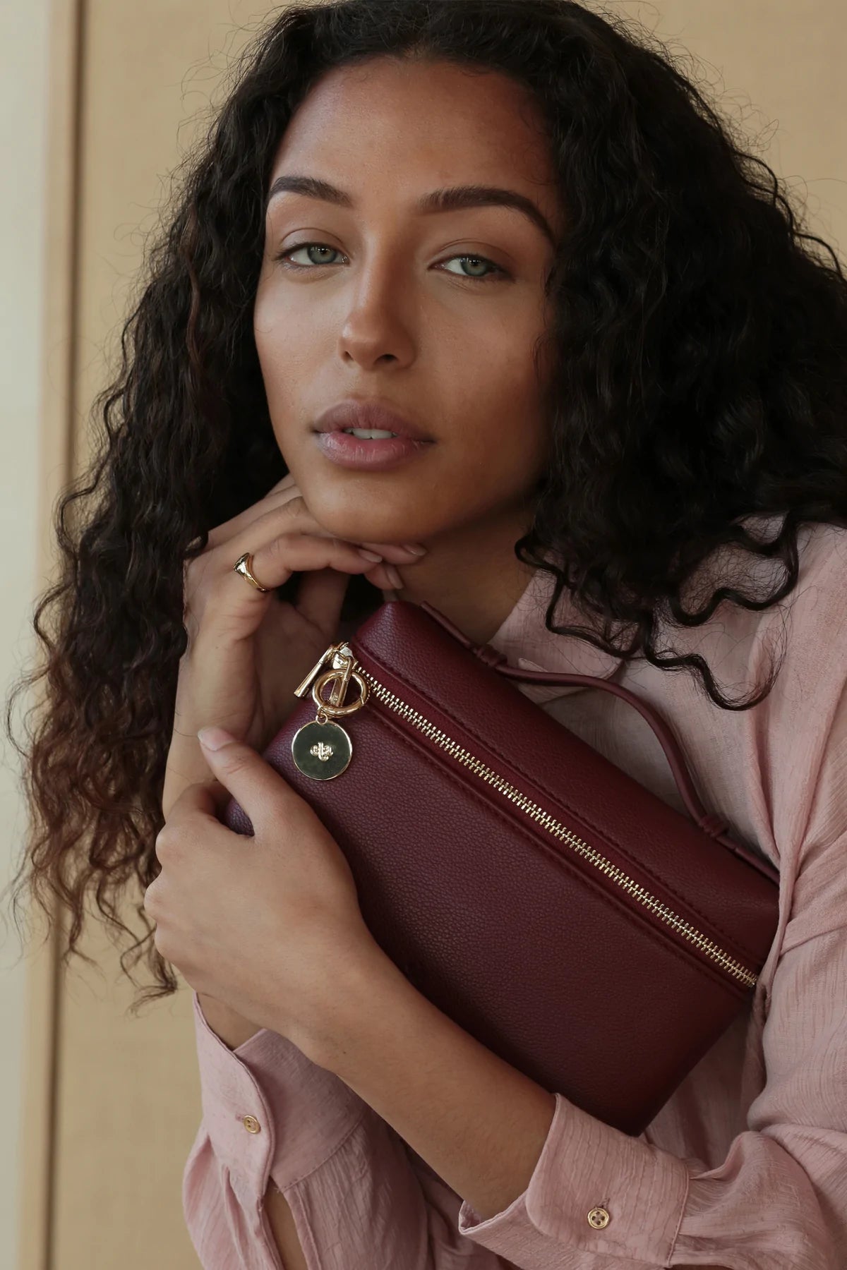 Mini Case Clutch - Wine Pebble