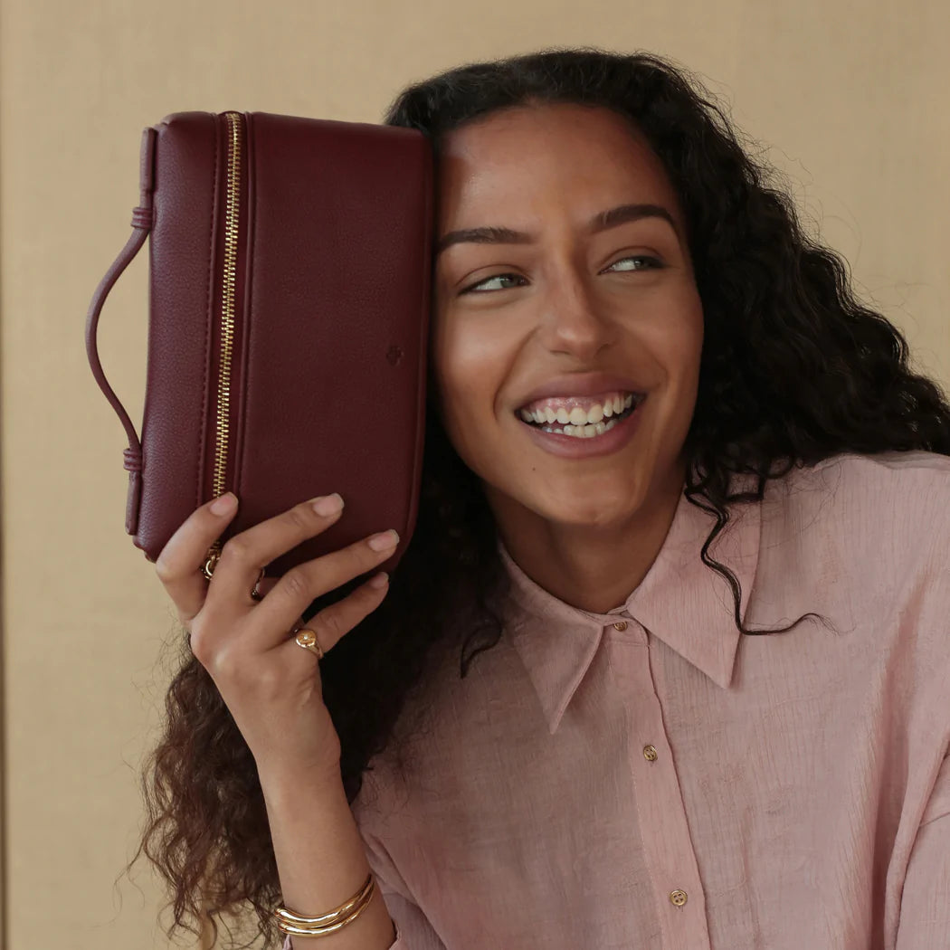 Mini Case Clutch - Wine Pebble